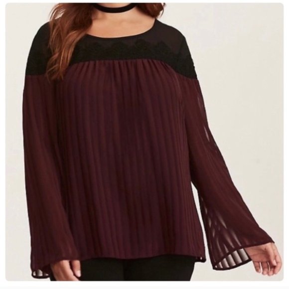 Torrid Long Sleeve Women Blouse Pleated Burgundy Size 4 Plus  Lace Long Sleeve - Picture 1 of 14